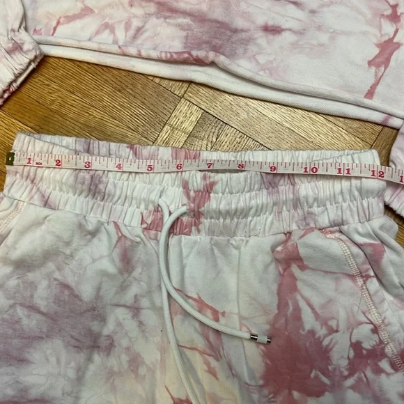 Luna - Picture 8 of 13